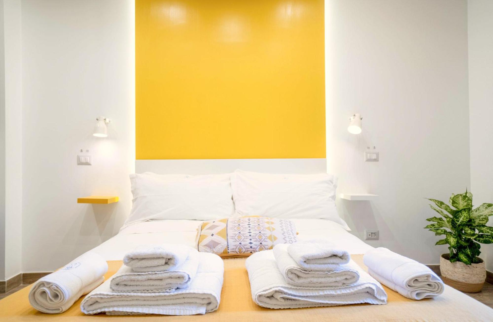 Vacuna Pleasant Rooms Nápoles Exterior foto